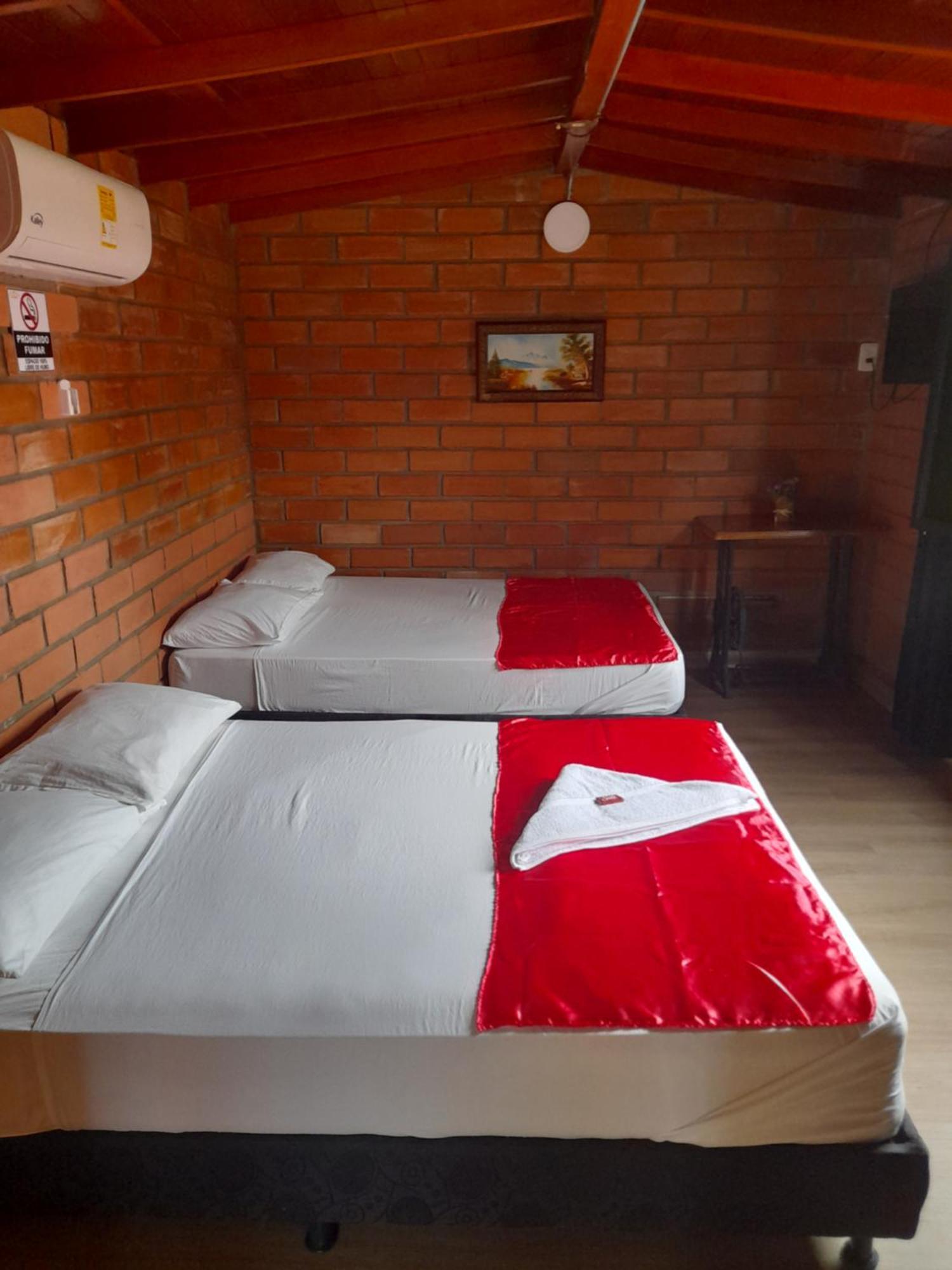 Hotel Boutique Los Gentiles Santa Fe de Antioquia Chambre photo